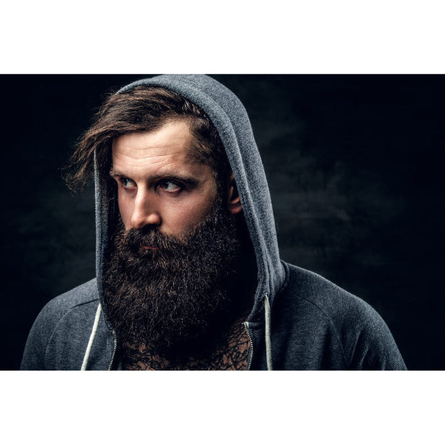 shine in beard from using beard oil