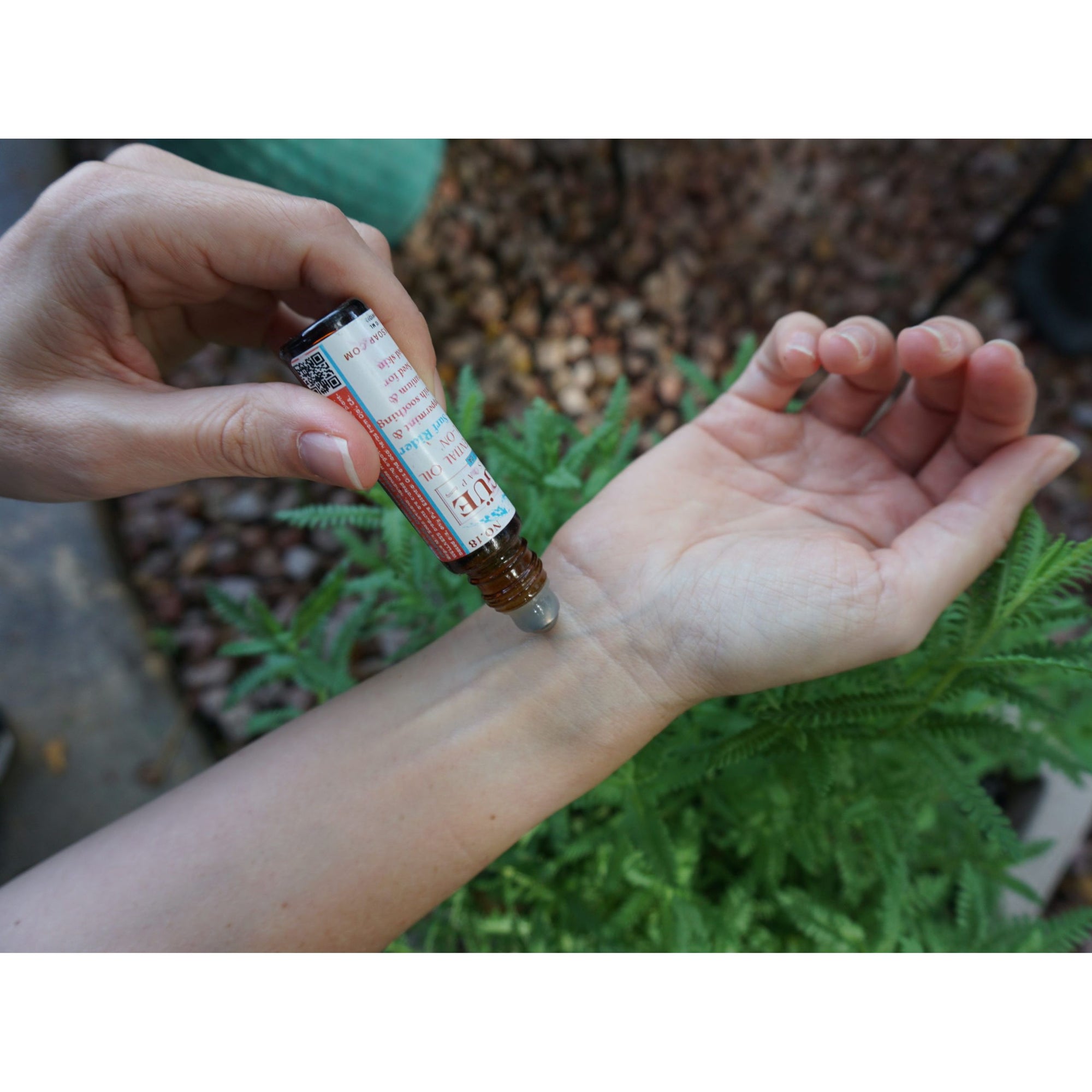 Sage Essential Oil Roll-On – No.6 Walk in Ojai blend with Lavender & Ylang Ylang