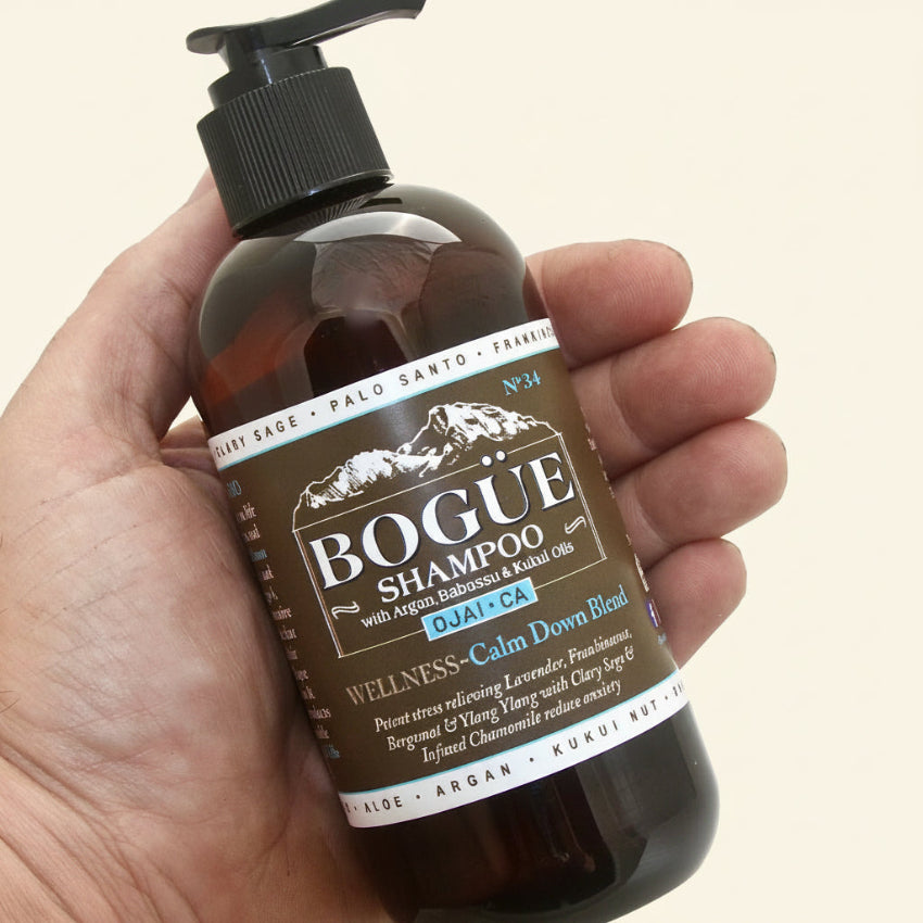 organic shampoo calm down blend in hand 8oz for size