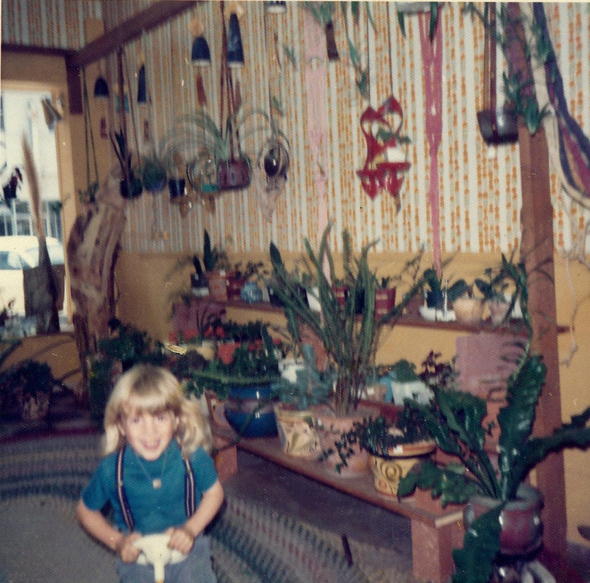 Bogue hand made shop Dos Manos 1973